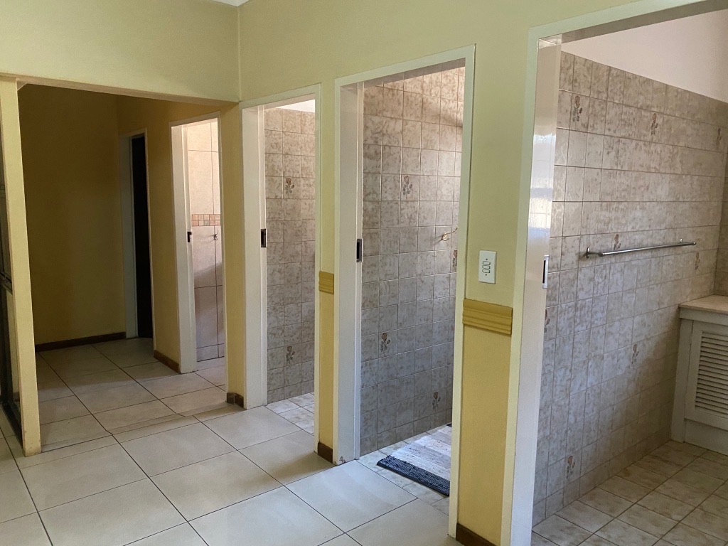 Shared Bathrooms 7 Shared Bathrooms 7